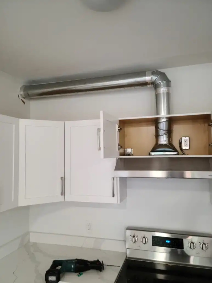 HVAC unit connecting to kitchen